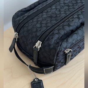 Coach Travel Kit Dopp Kit Toiletry Bag In Signature Canvas - Black